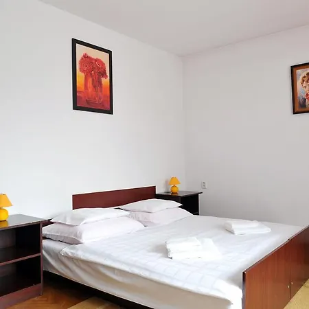 Krystyna Hotel Cracóvia